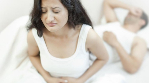 Phụ nữ mắc bệnh u xơ tử cung thường có thể bị đau khi quan hệ tình dục